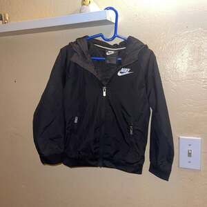 4T- Nike Toddler Boys Sportswear Windrunner Full-Zip Hooded Windbreaker Jacket